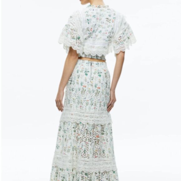 TABITHA FLORAL LACE CROPPED TASSEL BLOUSE in Georgia Floral - Picture 3 of 4